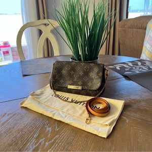 LV Monogram Favorite PM